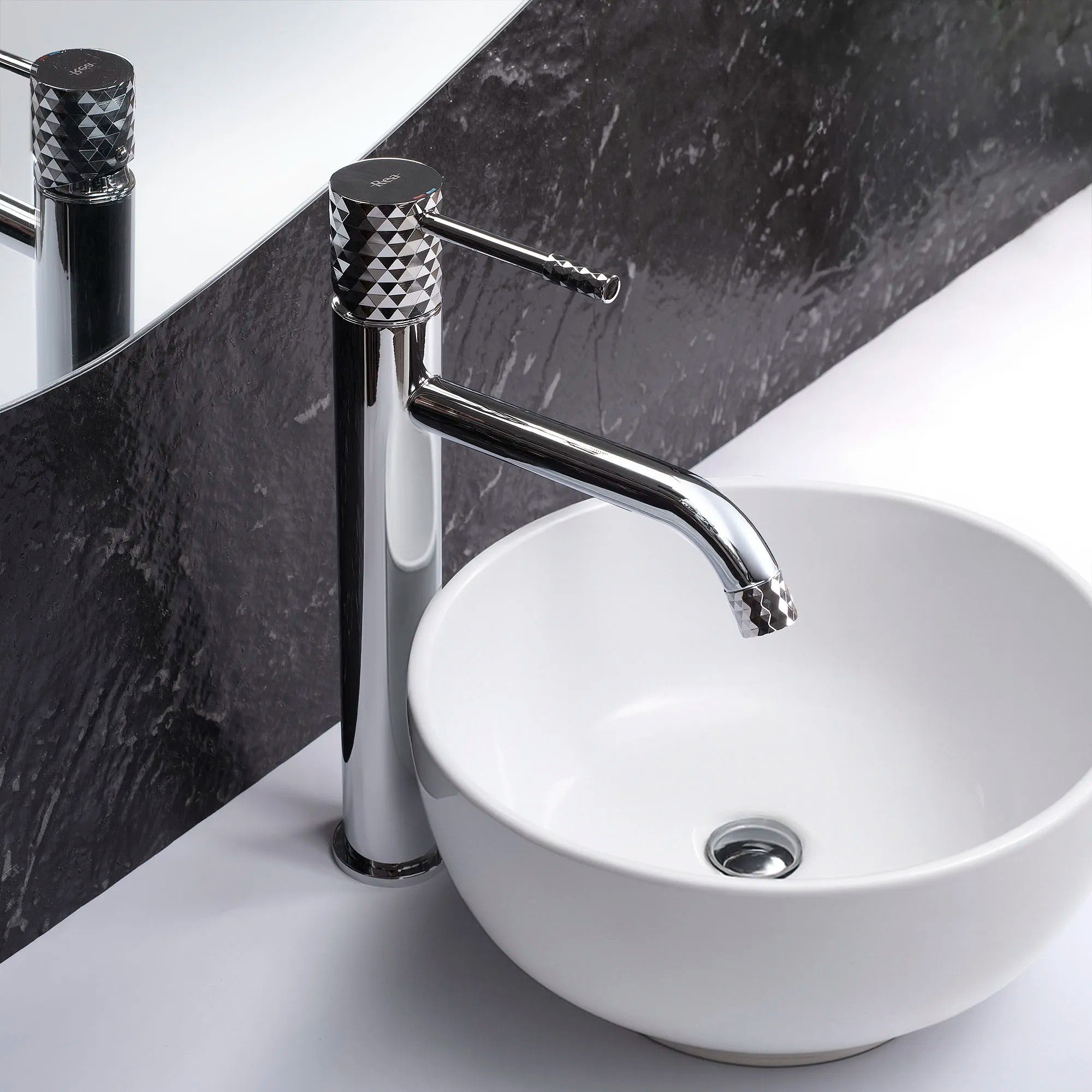 Fürdőszobai Csaptelep Rea Lungo Diamond Chrome High 2