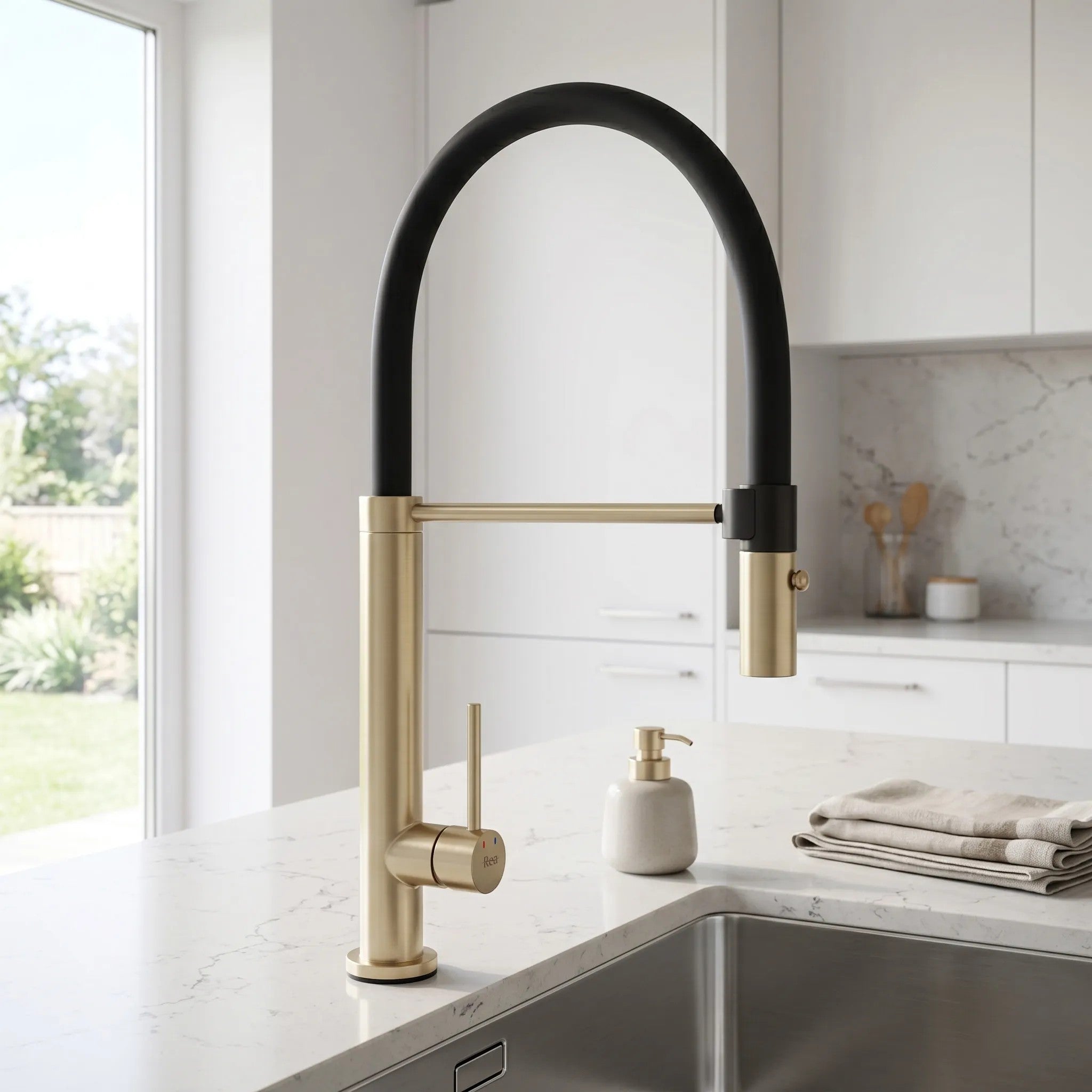 Konyhai Csaptelep Rea Viera Gold Brush 2
