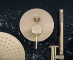 Zuhanyszett Rejtett Rea Lungo Grip Gold Brush + Box 2