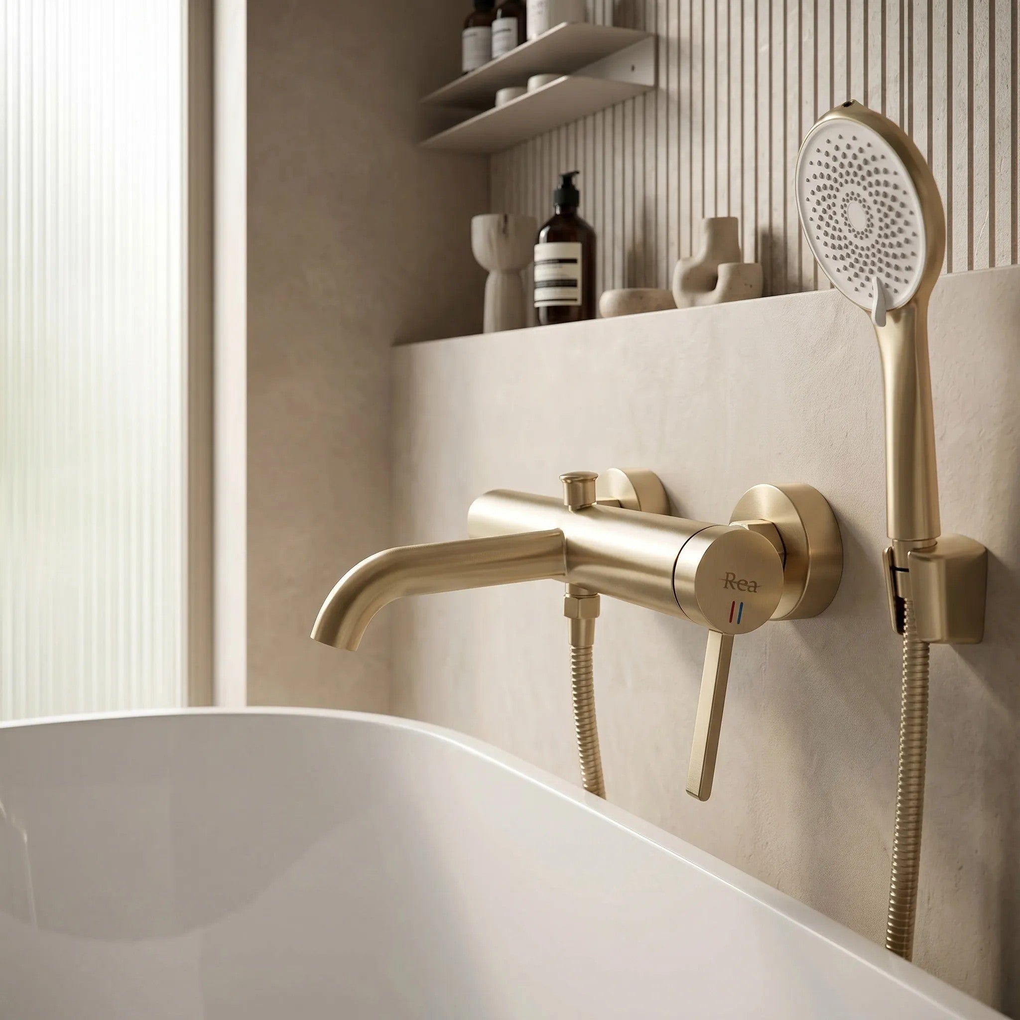 Fürdőkád Csaptelep Rivo Brush Gold 3