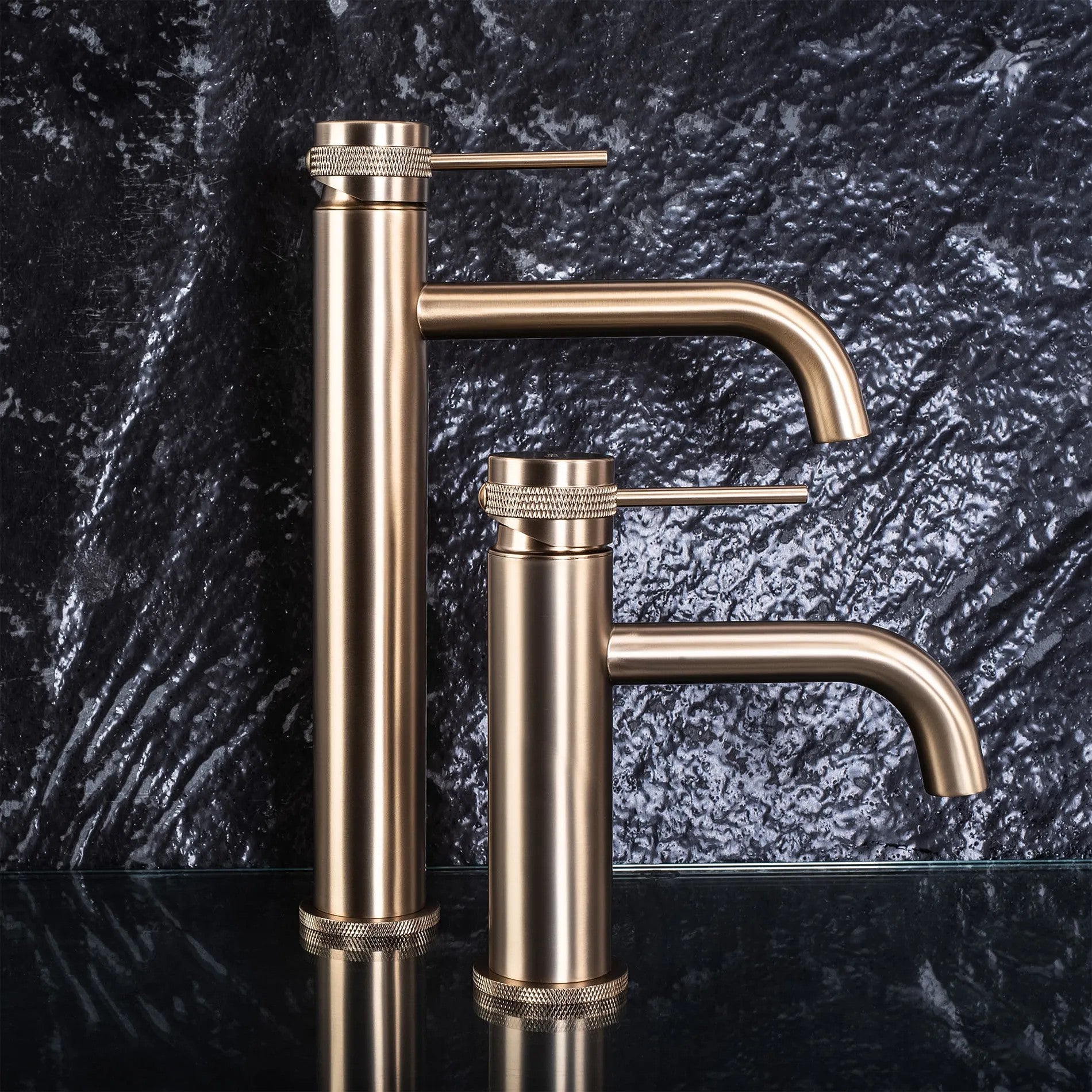 Fürdőszobai Csaptelep Rea Lungo Grip Brush Gold Low 3