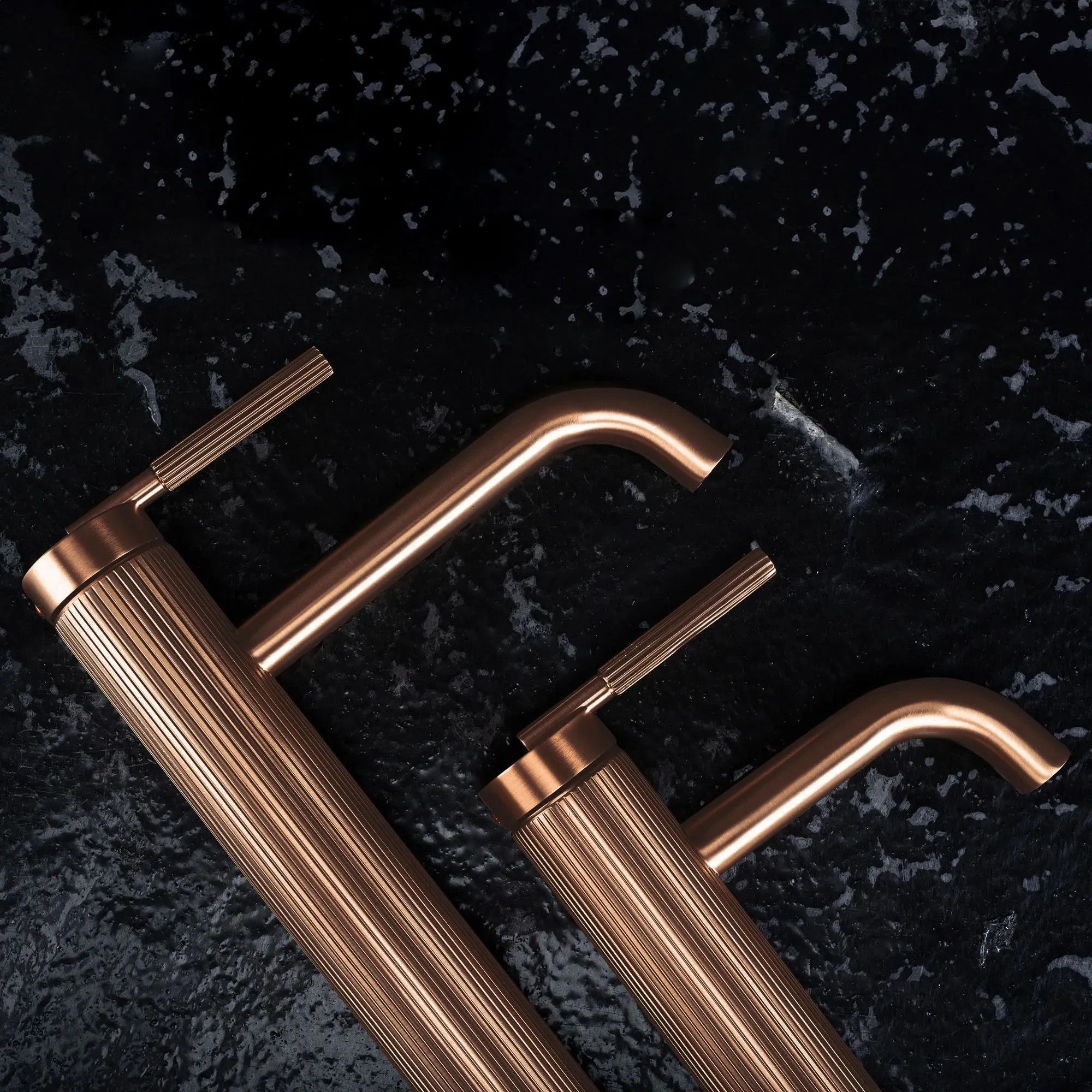 Fürdőszobai Csaptelep Rea Argon Brush Copper Low 3
