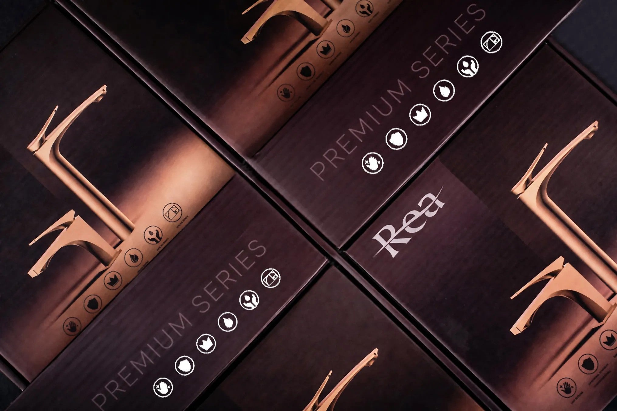 Fürdőkád Csaptelep PREMIUM REA Joe Brush Gold 4
