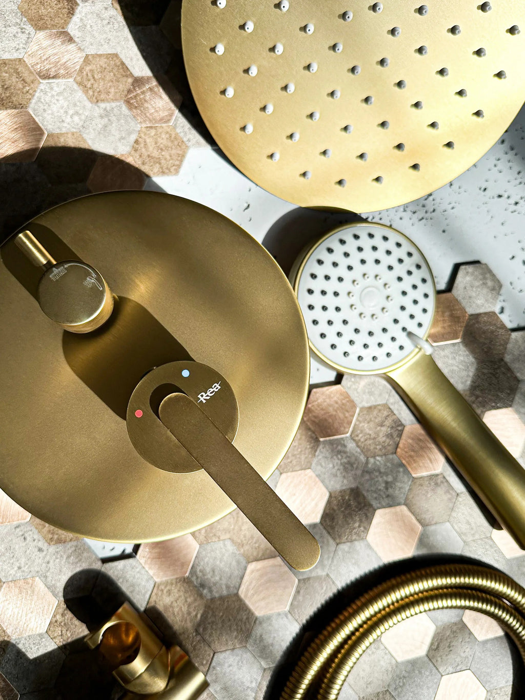 Zuhanyszett Rejtett Rea Ontario Brush Gold + BOX 5