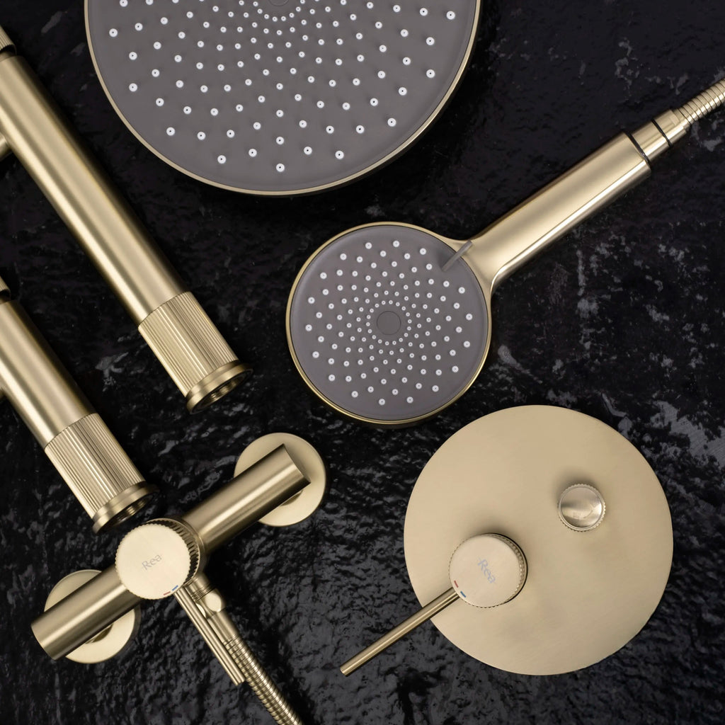 Zuhanyszett Rejtett Rea Lungo Stripe Gold Brush + Box 6