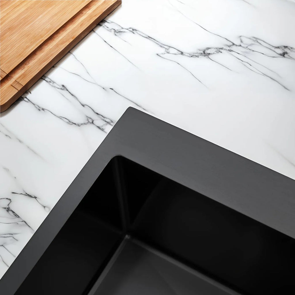 Acél Mosogatótálca Liam Black Konyhai Csapteleppel 6