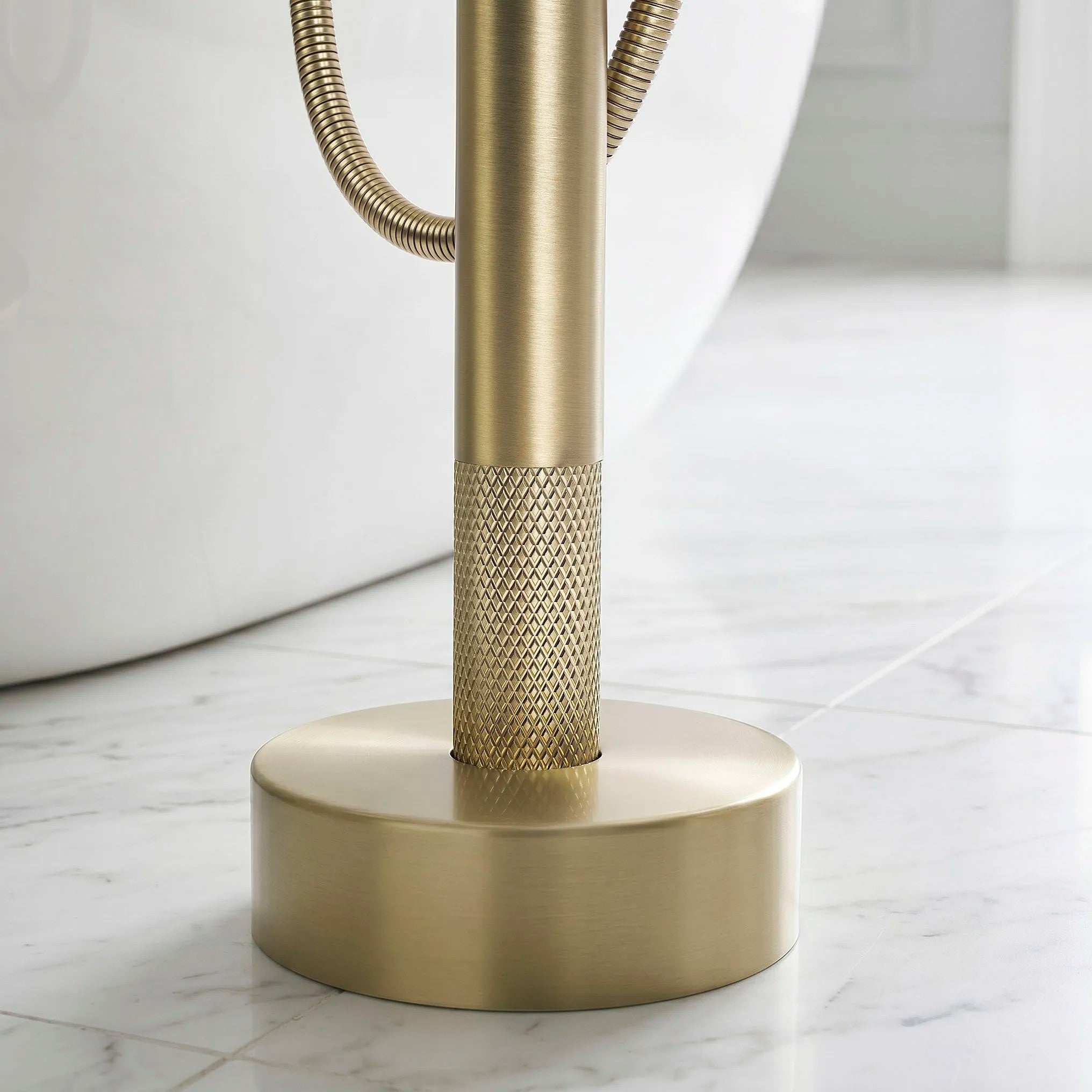 Szabadon Álló Padló Csaptelep Rea Venti Brush Gold 8