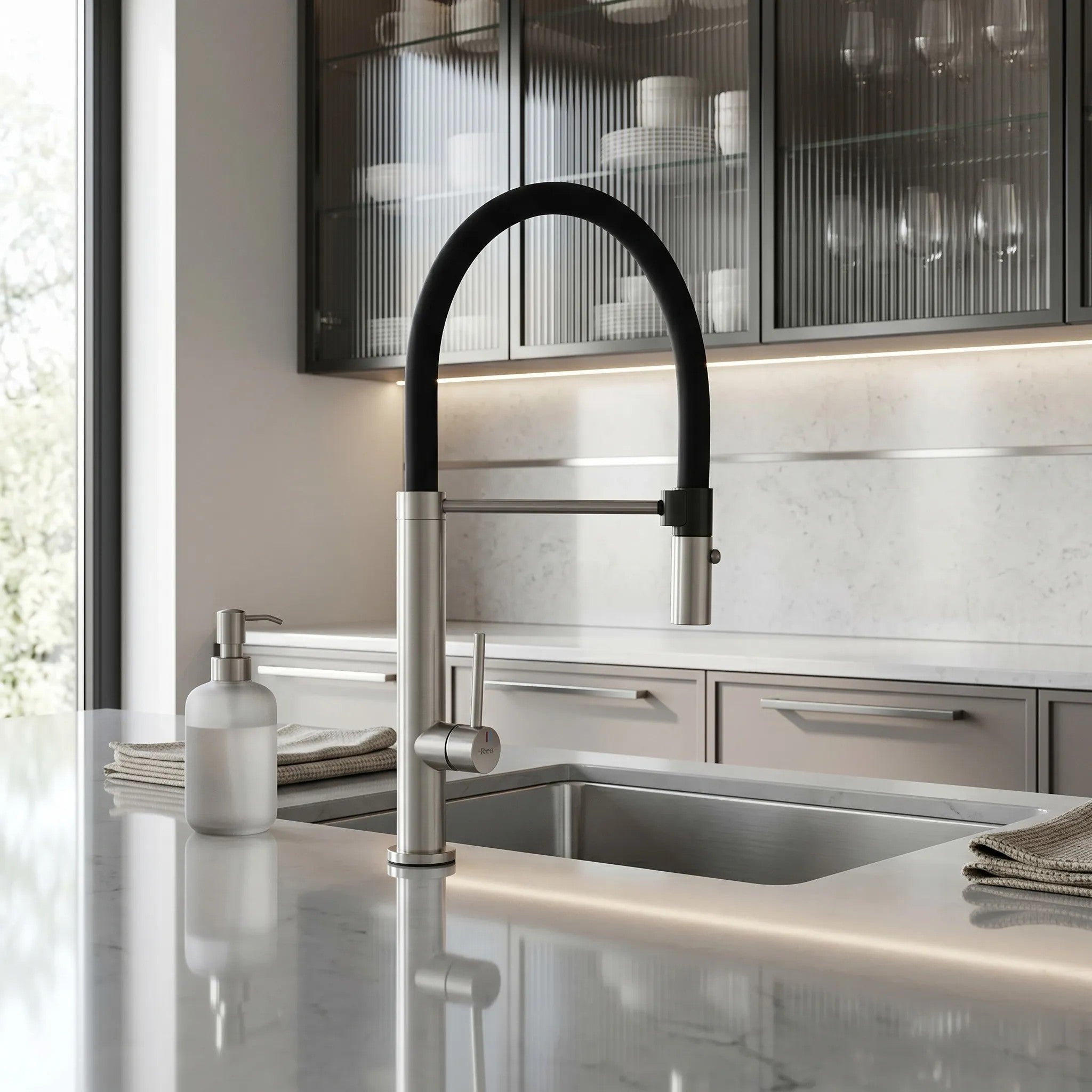 Konyhai Csaptelep Rea Viera Nickel Brush 8