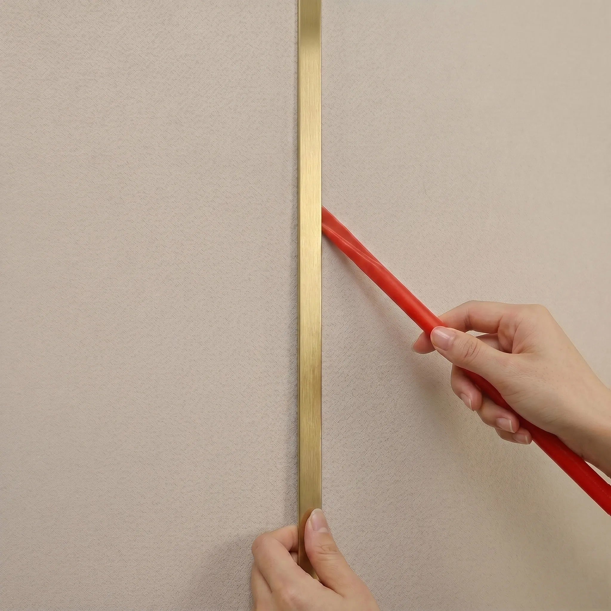 Öntapadós Dekorációs Szegélyléc Rea P14454 2cm Brush Gold 9