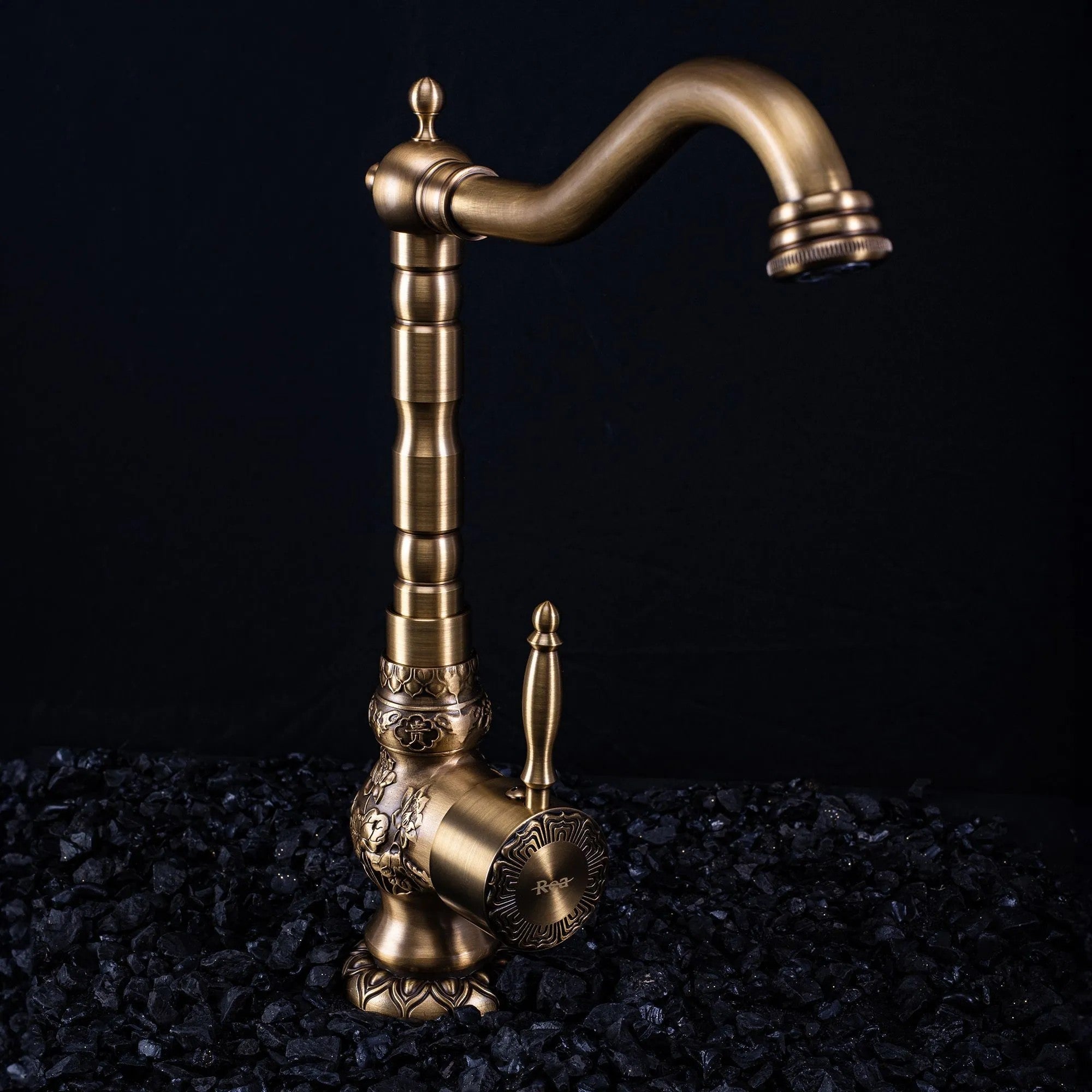 Konyhai Fürdőszobai Csaptelep Rea VENICE Antique Bronze 9